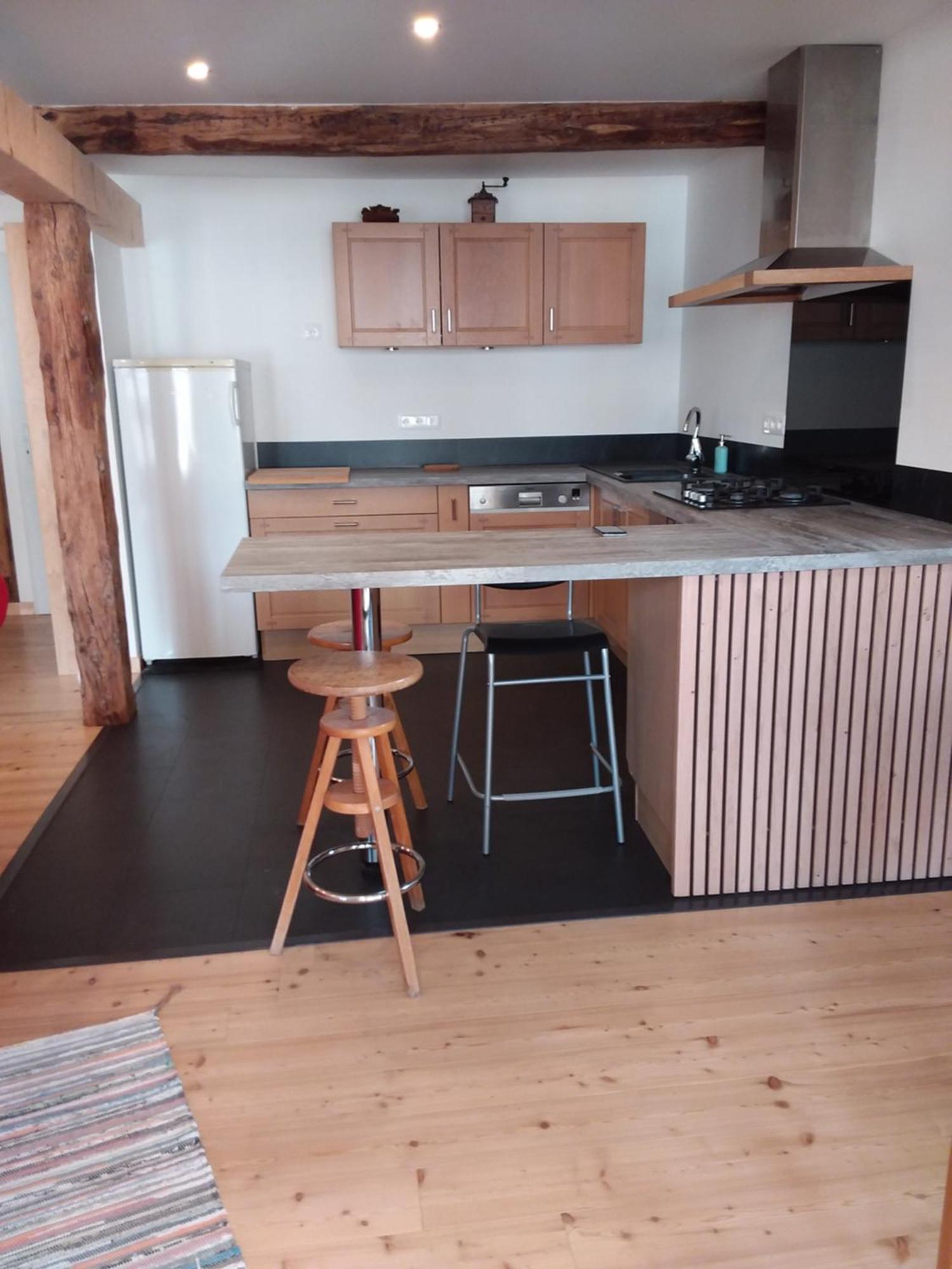 Apartment Dans Maison De Village